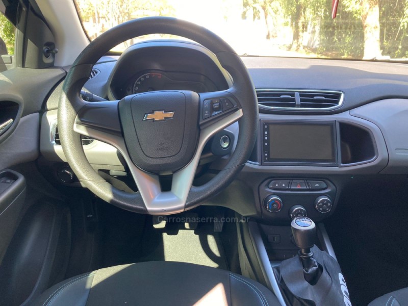 ONIX 1.0 LT PLUS 8V FLEX 4P MANUAL - 2019 - FARROUPILHA