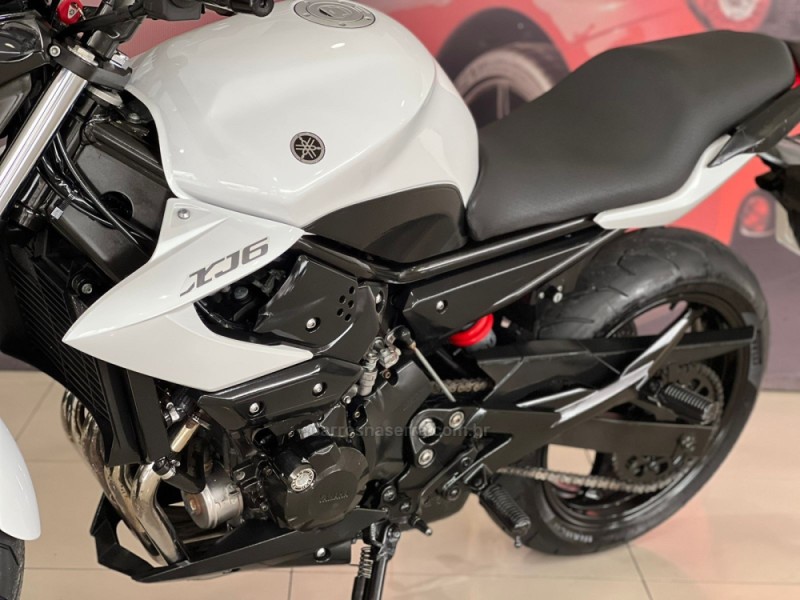 XJ6 N ABS - 2012 - DOIS IRMãOS