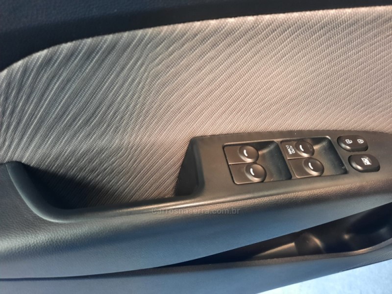 HB20S 1.6 COMFORT PLUS 16V FLEX 4P MANUAL - 2015 - CAXIAS DO SUL