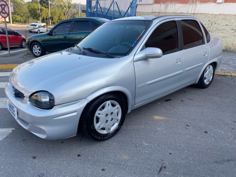 CORSA 1.0 MPFI MILENIUM SEDAN 8V GASOLINA 4P MANUAL - 2001 - CAXIAS DO SUL