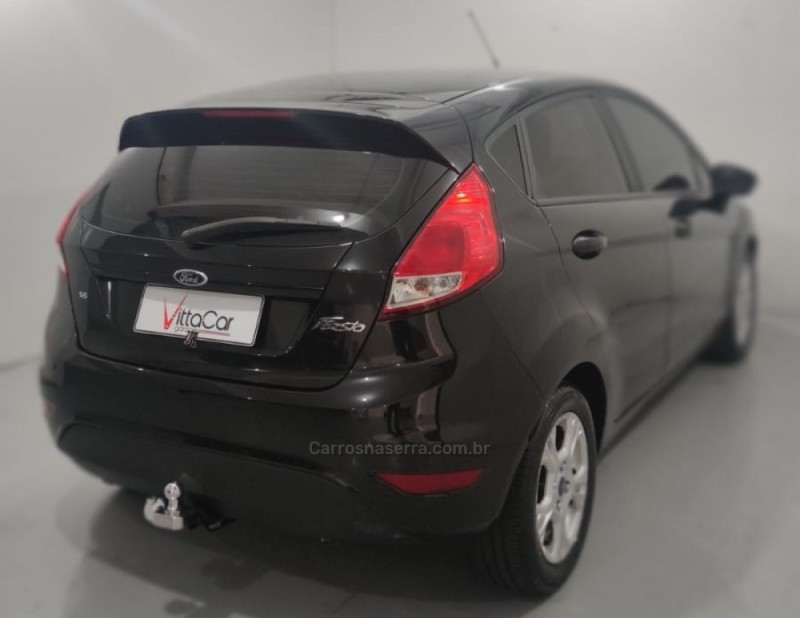 FIESTA 1.6 SE HATCH 16V FLEX 4P MANUAL - 2014 - CAXIAS DO SUL