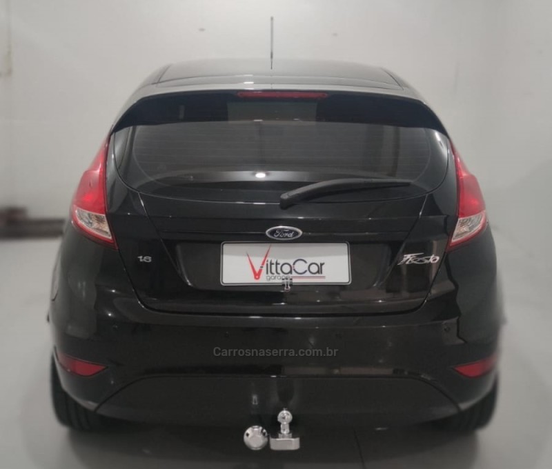 FIESTA 1.6 SE HATCH 16V FLEX 4P MANUAL - 2014 - CAXIAS DO SUL