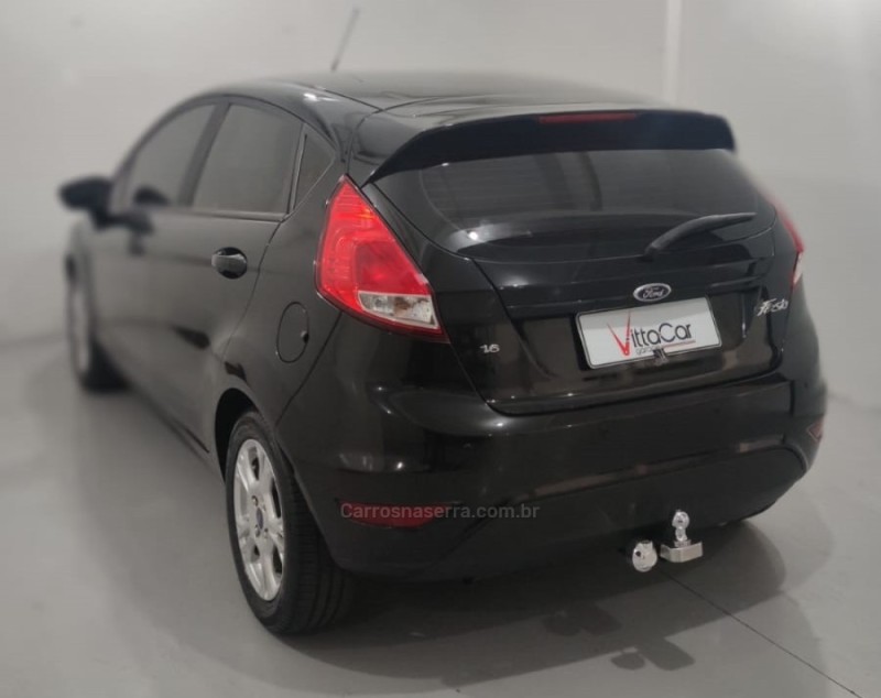 FIESTA 1.6 SE HATCH 16V FLEX 4P MANUAL - 2014 - CAXIAS DO SUL