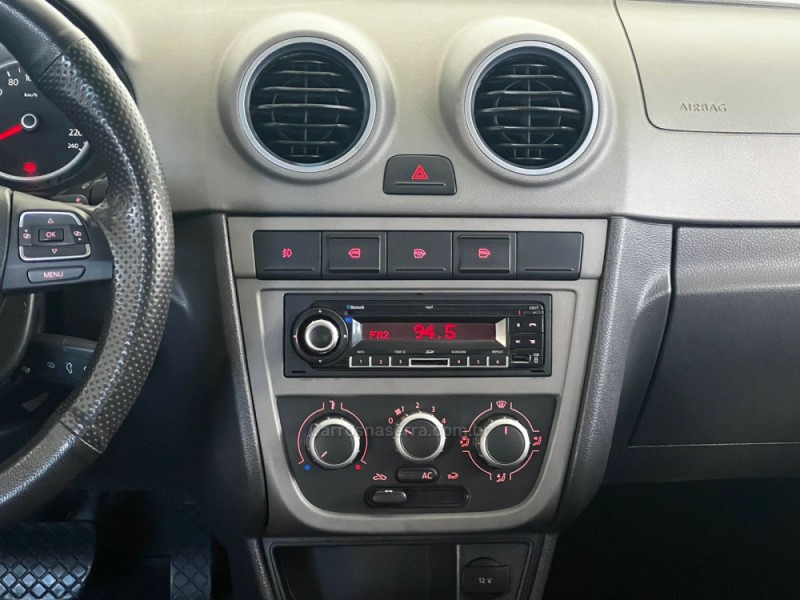 VOYAGE 1.6 MI COMFORTLINE I-MOTION 8V FLEX 4P AUTOMATIZADO - 2013 - CAXIAS DO SUL