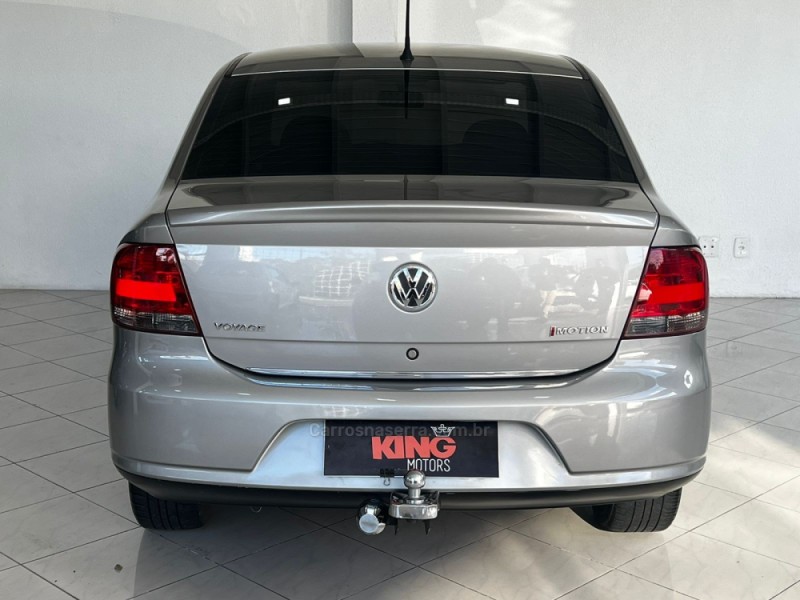 VOYAGE 1.6 MI COMFORTLINE I-MOTION 8V FLEX 4P AUTOMATIZADO - 2013 - CAXIAS DO SUL