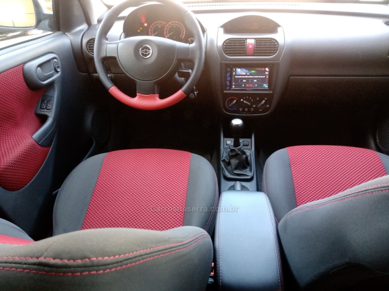 CORSA 1.8 MPFI SS 8V FLEX 4P MANUAL - 2009 - CAXIAS DO SUL