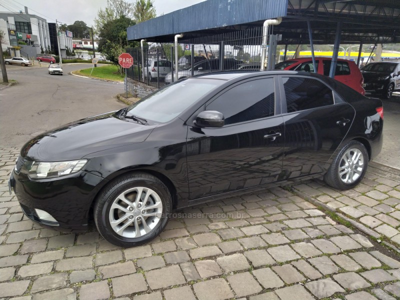 CERATO 1.6 EX3 SEDAN 16V GASOLINA 4P MANUAL - 2011 - CAXIAS DO SUL