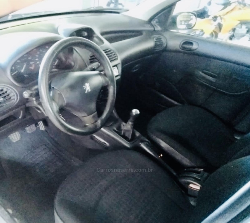 206 1.0 SELECTION 16V GASOLINA 4P MANUAL - 2004 - CAXIAS DO SUL