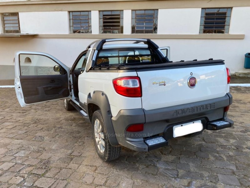 STRADA 1.8 MPI ADVENTURE CE 16V FLEX 2P MANUAL - 2016 - BENTO GONçALVES