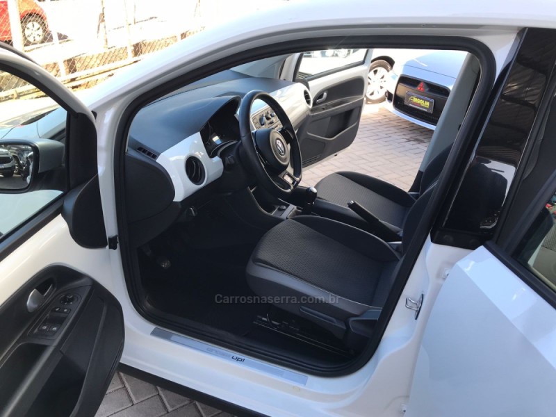 UP 1.0 CROSS T.FLEX 12V 4P MANUAL - 2015 - BENTO GONçALVES