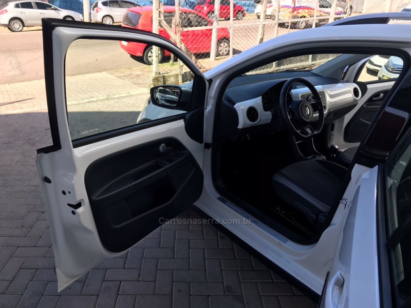 UP 1.0 CROSS T.FLEX 12V 4P MANUAL - 2015 - BENTO GONçALVES