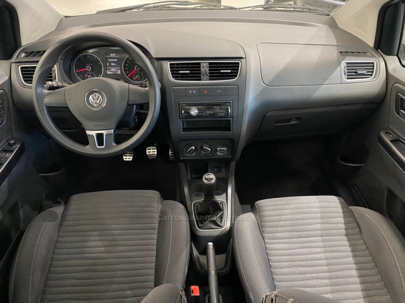 CROSSFOX 1.6 MI FLEX 8V 4P MANUAL - 2011 - FLORES DA CUNHA