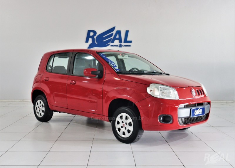 UNO 1.0 EVO VIVACE 8V FLEX 4P MANUAL - 2011 - SAPIRANGA