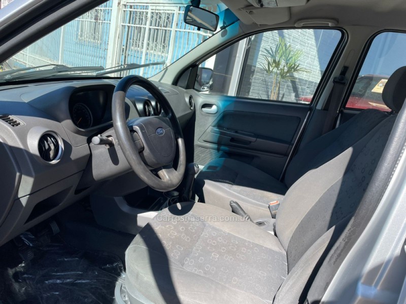 ECOSPORT 1.6 XLT 8V GASOLINA 4P MANUAL - 2005 - VACARIA