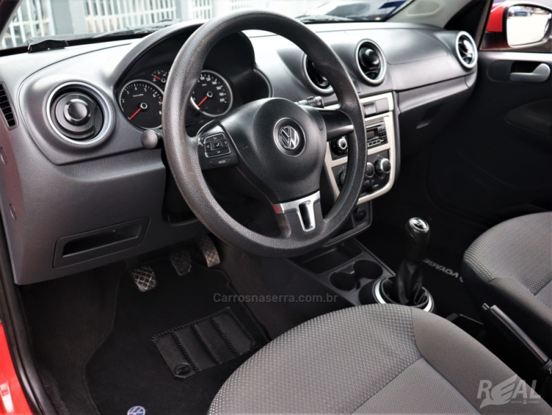 VOYAGE 1.0 MI CITY 8V FLEX 4P MANUAL - 2013 - SAPIRANGA