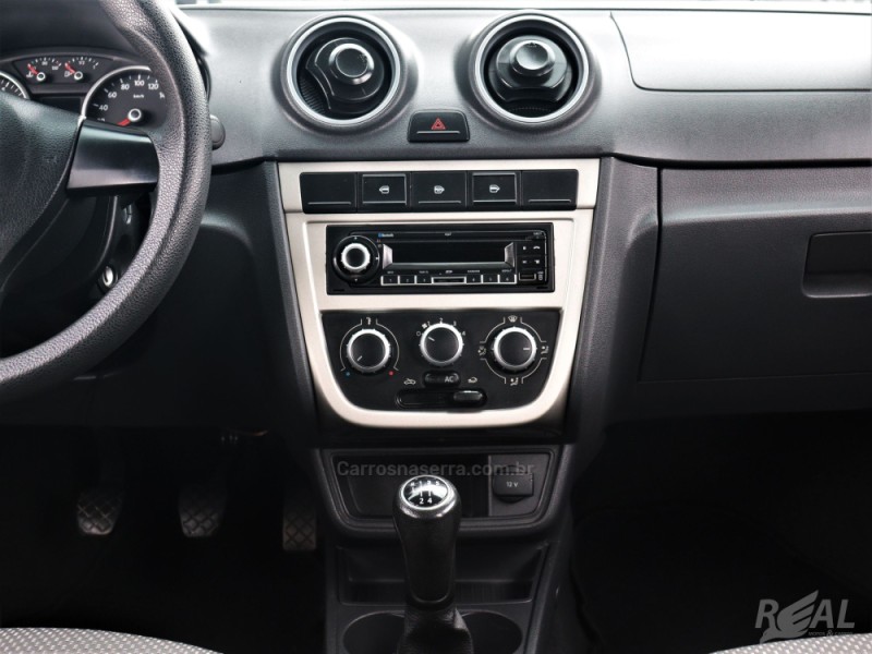 VOYAGE 1.0 MI CITY 8V FLEX 4P MANUAL - 2013 - SAPIRANGA