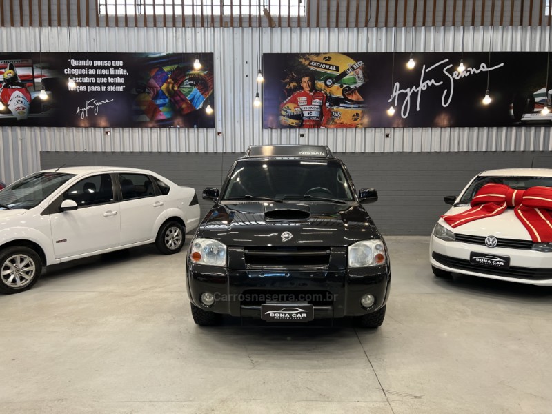 FRONTIER 2.8 SE STRIKE 4X4 CD TURBO ELETRONIC DIESEL 4P MANUAL - 2004 - CAXIAS DO SUL