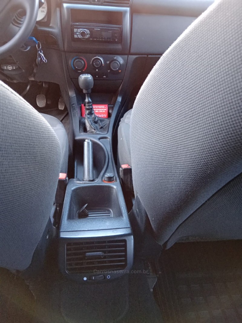 STILO 1.8 MPI CONNECT 8V GASOLINA 4P MANUAL - 2003 - GUAPORé