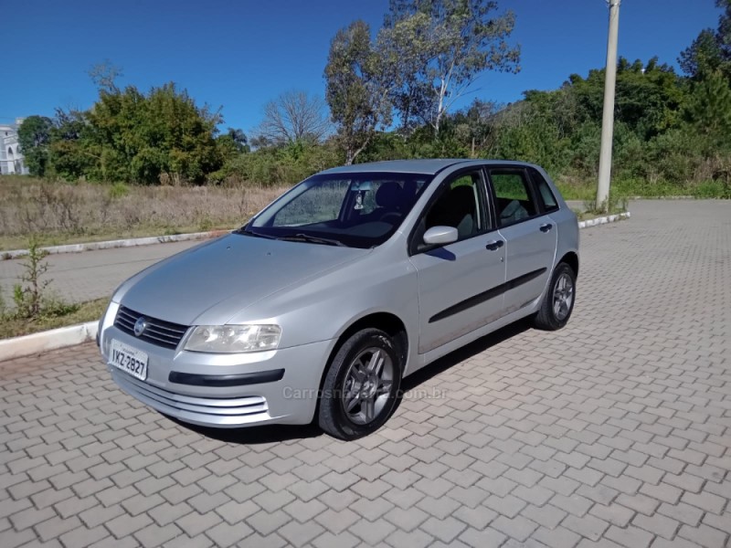 stilo 1.8 mpi connect 8v gasolina 4p manual 2003 guapore