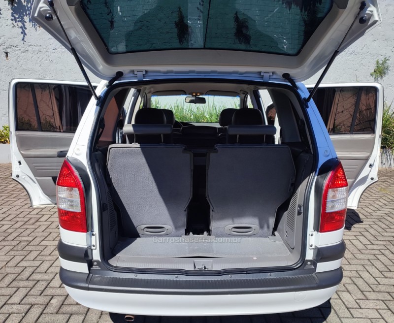 ZAFIRA 2.0 MPFI ELITE 8V FLEX 4P AUTOMÁTICO - 2012 - SAPIRANGA