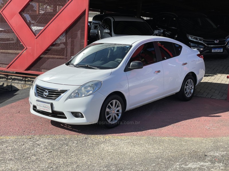 VERSA 1.6 16V FLEX S 4P MANUAL - 2013 - FARROUPILHA