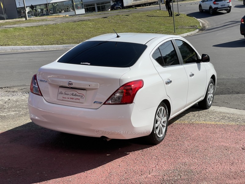 VERSA 1.6 16V FLEX S 4P MANUAL - 2013 - FARROUPILHA