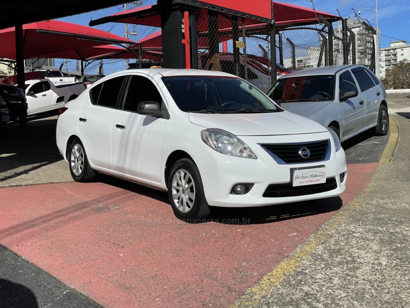VERSA 1.6 16V FLEX S 4P MANUAL - 2013 - FARROUPILHA