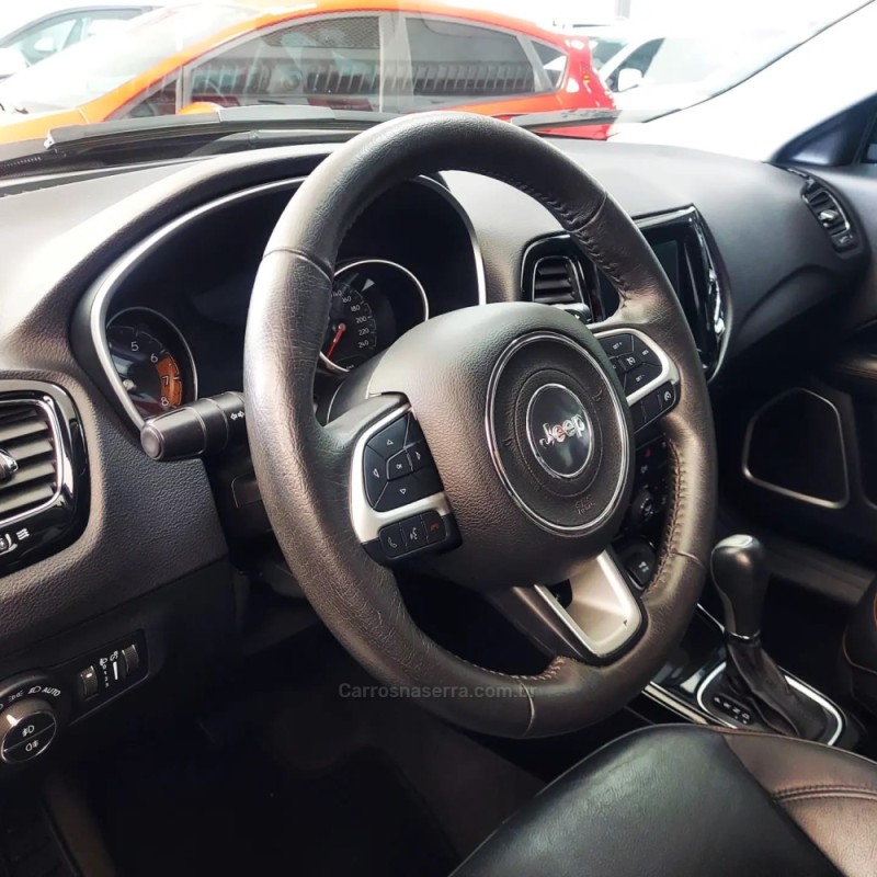 COMPASS 2.0 16V FLEX LIMITED AUTOMÁTICO - 2019 - PASSO FUNDO