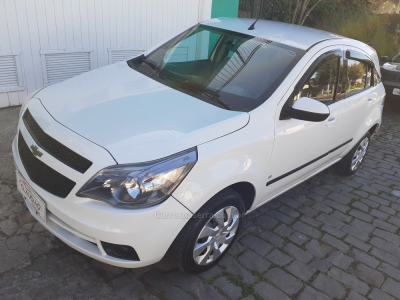 AGILE 1.4 MPFI LT 8V FLEX 4P MANUAL - 2011 - BENTO GONçALVES