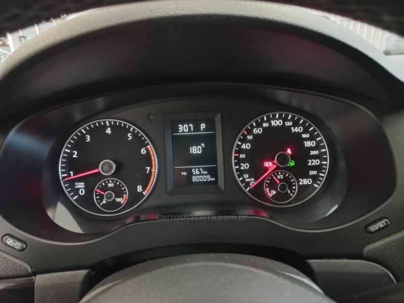 JETTA 2.0 COMFORTLINE FLEX 4P TIPTRONIC - 2013 - FLORES DA CUNHA