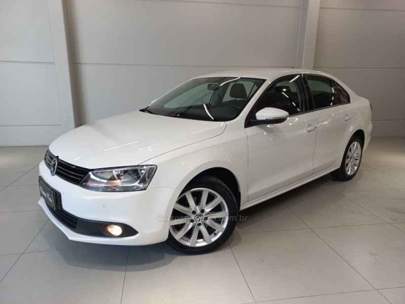 jetta 2.0 comfortline flex 4p tiptronic 2013 flores da cunha