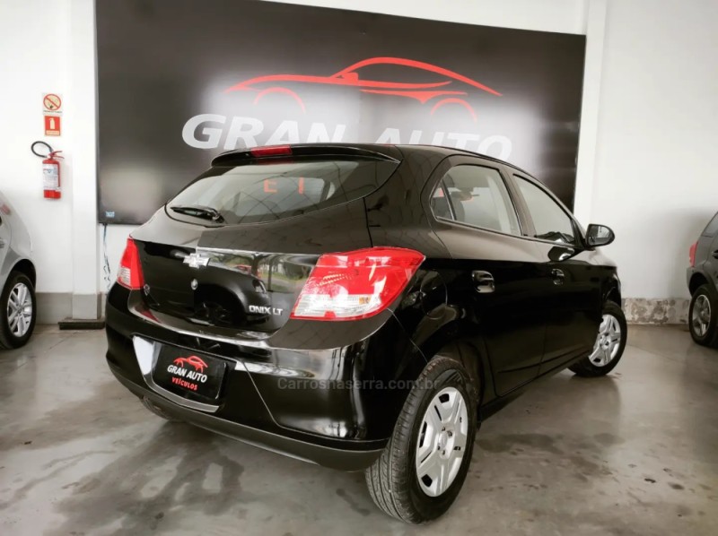ONIX 1.0  LT 12V FLEX 4P MANUAL - 2014 - MONTENEGRO