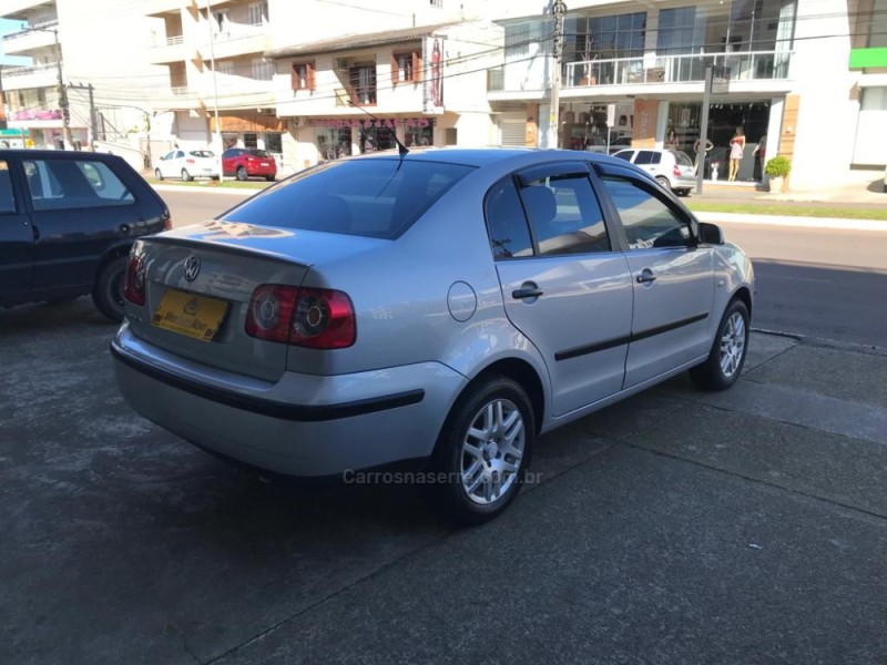POLO SEDAN 1.6 MI 8V FLEX 4P MANUAL - 2008 - GUAPORé