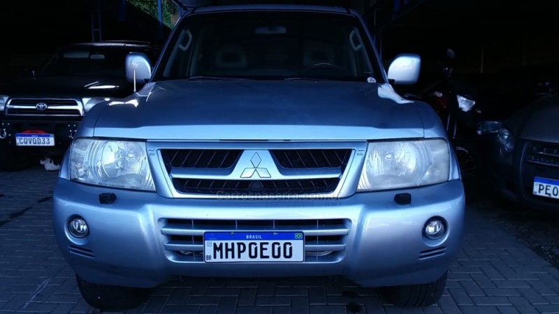 PAJERO FULL 3.2 HPE 4X4 16V DIESEL 4P AUTOMÁTICO - 2005 - CAXIAS DO SUL