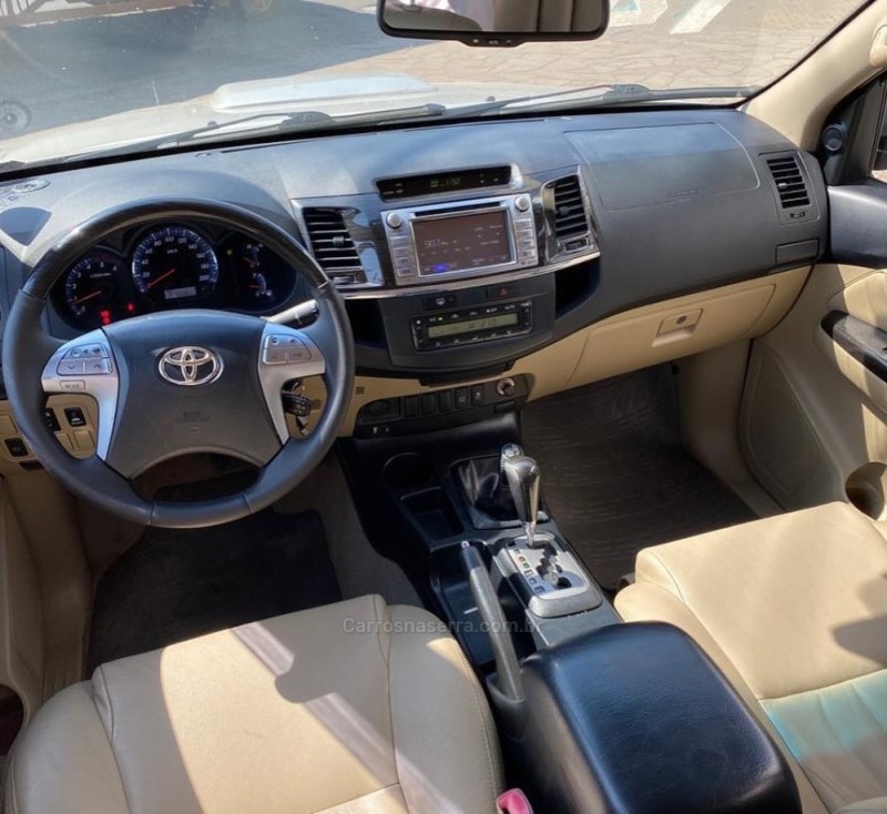 HILUX SW4 3.0 SRV 4X4 16V TURBO INTERCOOLER DIESEL 4P AUTOMÁTICO - 2014 - ESTâNCIA VELHA