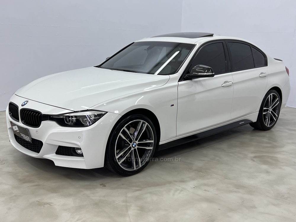 BMW - 328I - 2017/2018 - Branca - R$ 219.900,00 - Focar Veículos