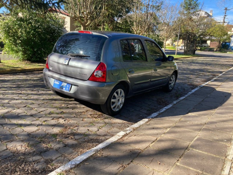 CLIO 1.6 PRIVILÉGE SEDAN 16V FLEX 4P MANUAL - 2007 - FARROUPILHA