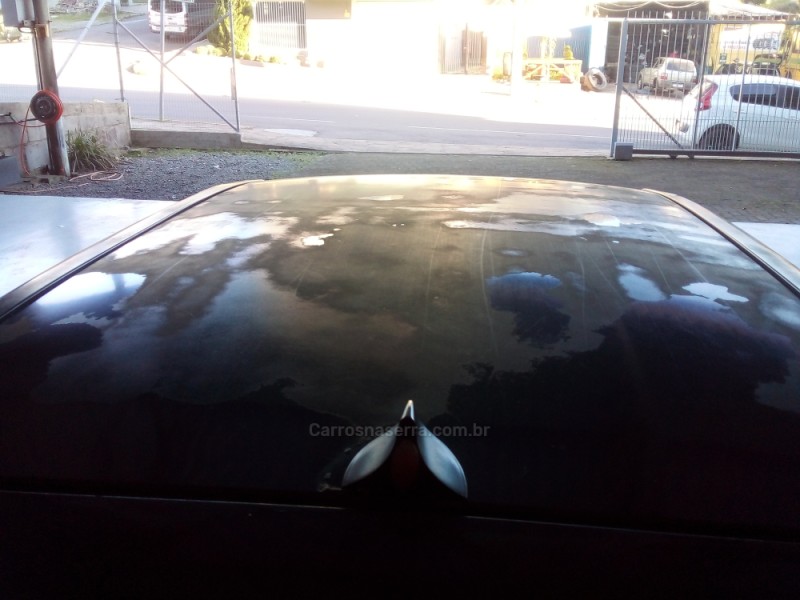 CORSA 1.6 MPFI GL 8V GASOLINA 4P MANUAL - 2001 - FLORES DA CUNHA
