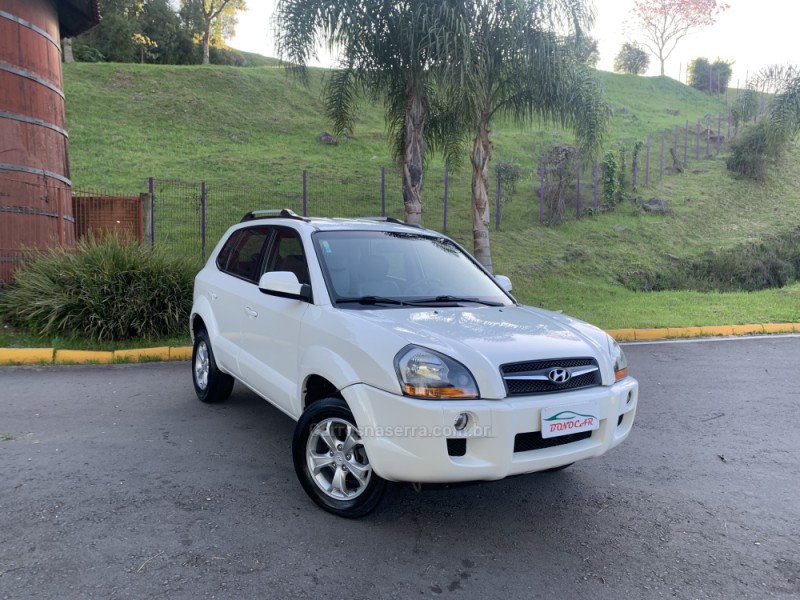 TUCSON 2.0 MPFI GLS BASE 16V 143CV 2WD FLEX 4P AUTOMÁTICO - 2017 - CAXIAS DO SUL