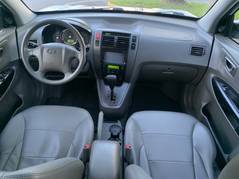 TUCSON 2.0 MPFI GLS BASE 16V 143CV 2WD FLEX 4P AUTOMÁTICO - 2017 - CAXIAS DO SUL
