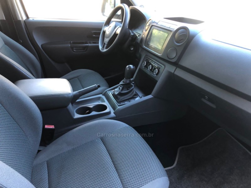 AMAROK 2.0 TRENDLINE 4X4 CD 16V TURBO INTERCOOLER DIESEL 4P MANUAL - 2013 - CAXIAS DO SUL