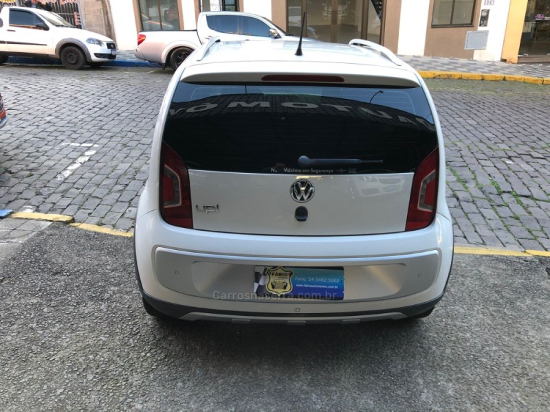 UP 1.0 CROSS T.FLEX 12V 4P MANUAL - 2015 - GARIBALDI