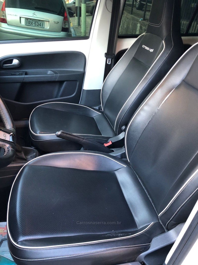 UP 1.0 CROSS T.FLEX 12V 4P MANUAL - 2015 - GARIBALDI
