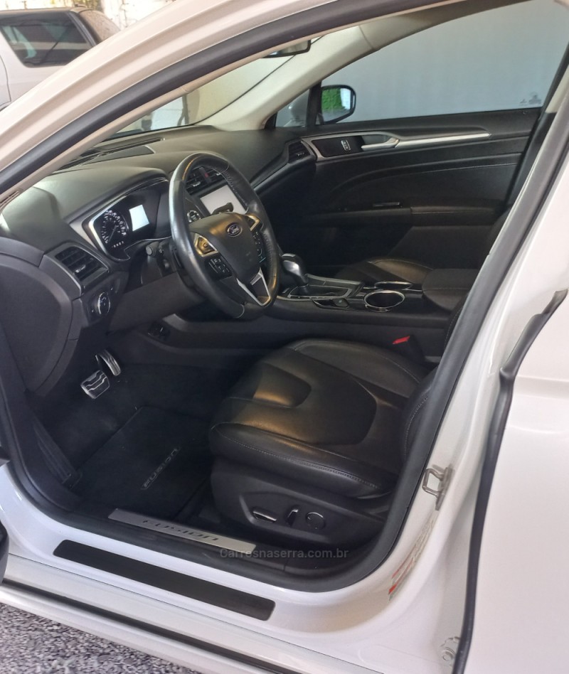 FUSION 2.0 TITANIUM GTDI ECOBOOST AWD AUTOMÁTICO - 2014 - CAXIAS DO SUL