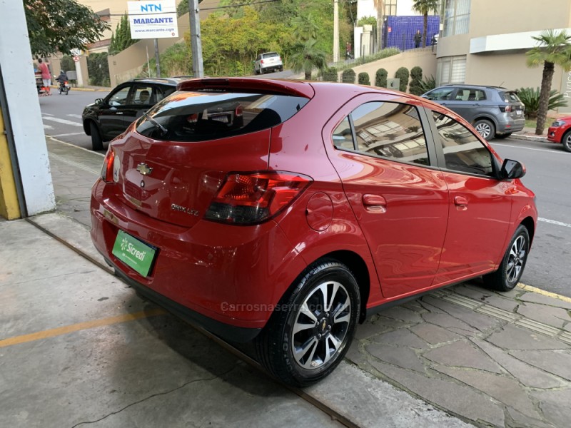 ONIX 1.4 MPFI LTZ 8V FLEX 4P MANUAL - 2014 - BENTO GONçALVES