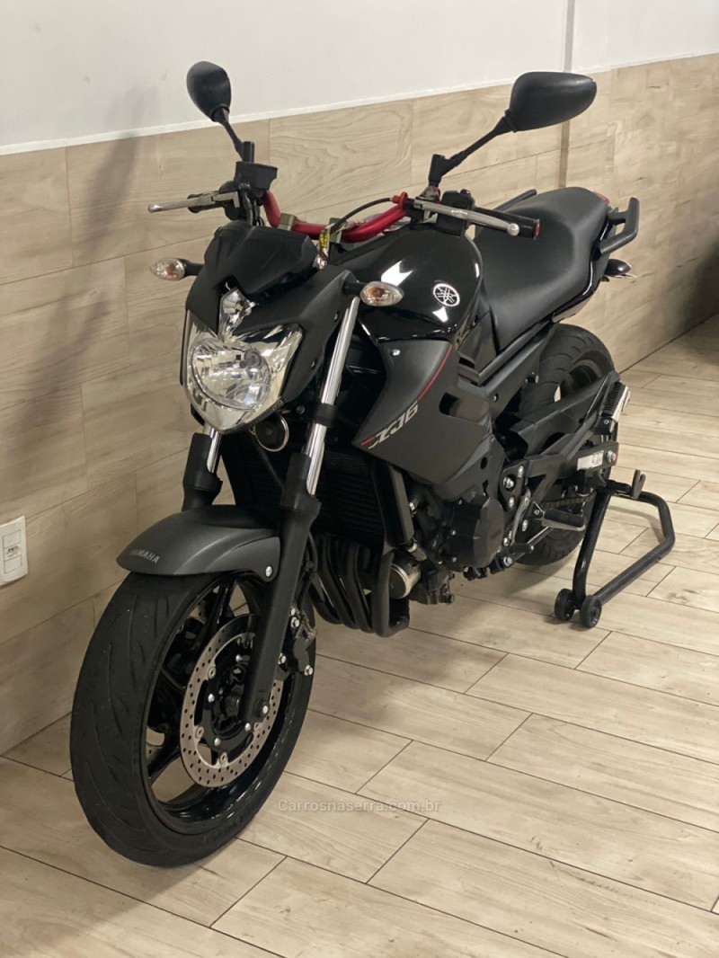 XJ6 N SP - 2015 - CAXIAS DO SUL