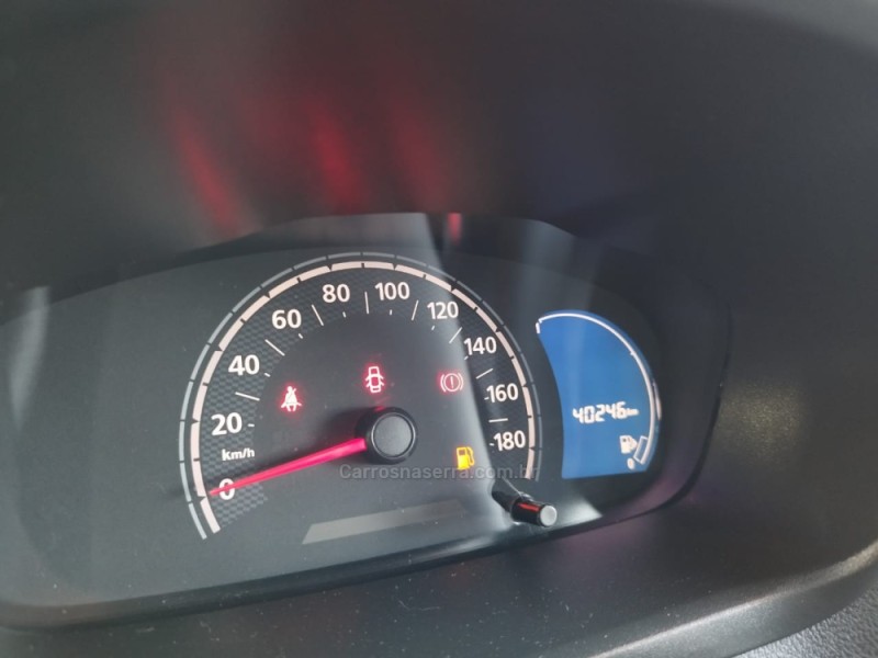 KWID 1.0 12V SCE FLEX ZEN MANUAL - 2019 - TRêS COROAS