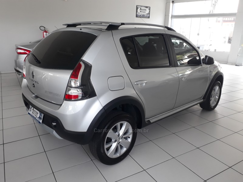 SANDERO 1.6 STEPWAY 8V FLEX 4P MANUAL - 2014 - BENTO GONçALVES