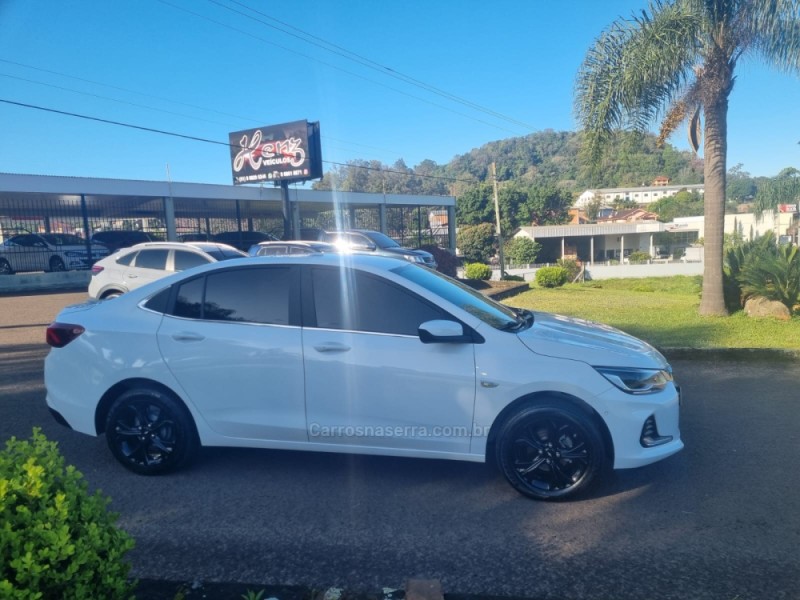 ONIX  1.0	PREMIER PLUS 12V TURBO FLEX 4P AUTOMÁTICO - 2020 - BOM PRINCíPIO