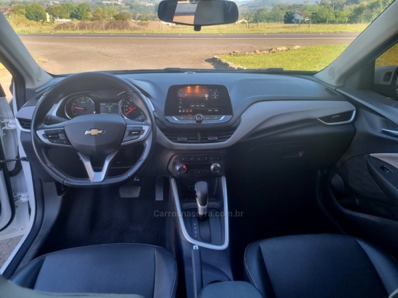ONIX  1.0	PREMIER PLUS 12V TURBO FLEX 4P AUTOMÁTICO - 2020 - BOM PRINCíPIO